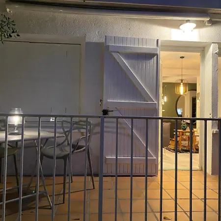 公寓 Le Jardin Cache 滨海萨纳里