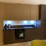 아파트 Le Jardin Cache 사나리쉬르메르